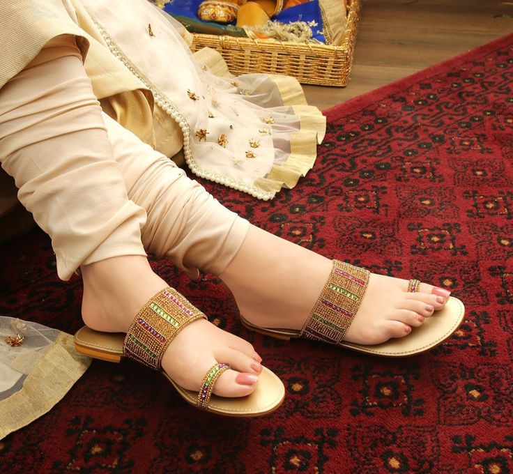 Girls Chappals